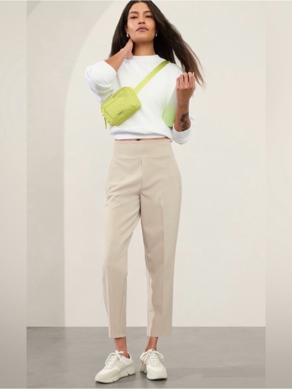 NWT Athleta Endless High Rise Pant 10P Petite Taper Stretch Abalone Beige Pocket